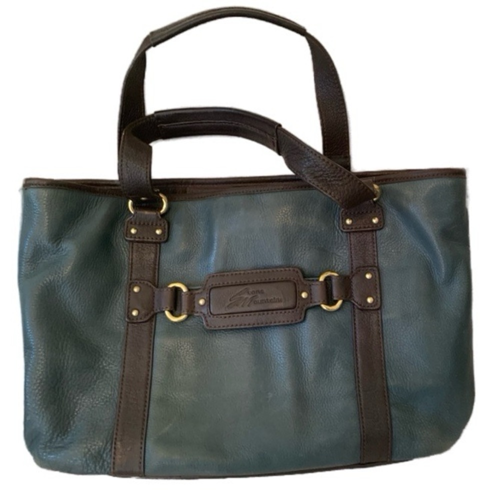 Stone Mountain Genuine, Leather Purse